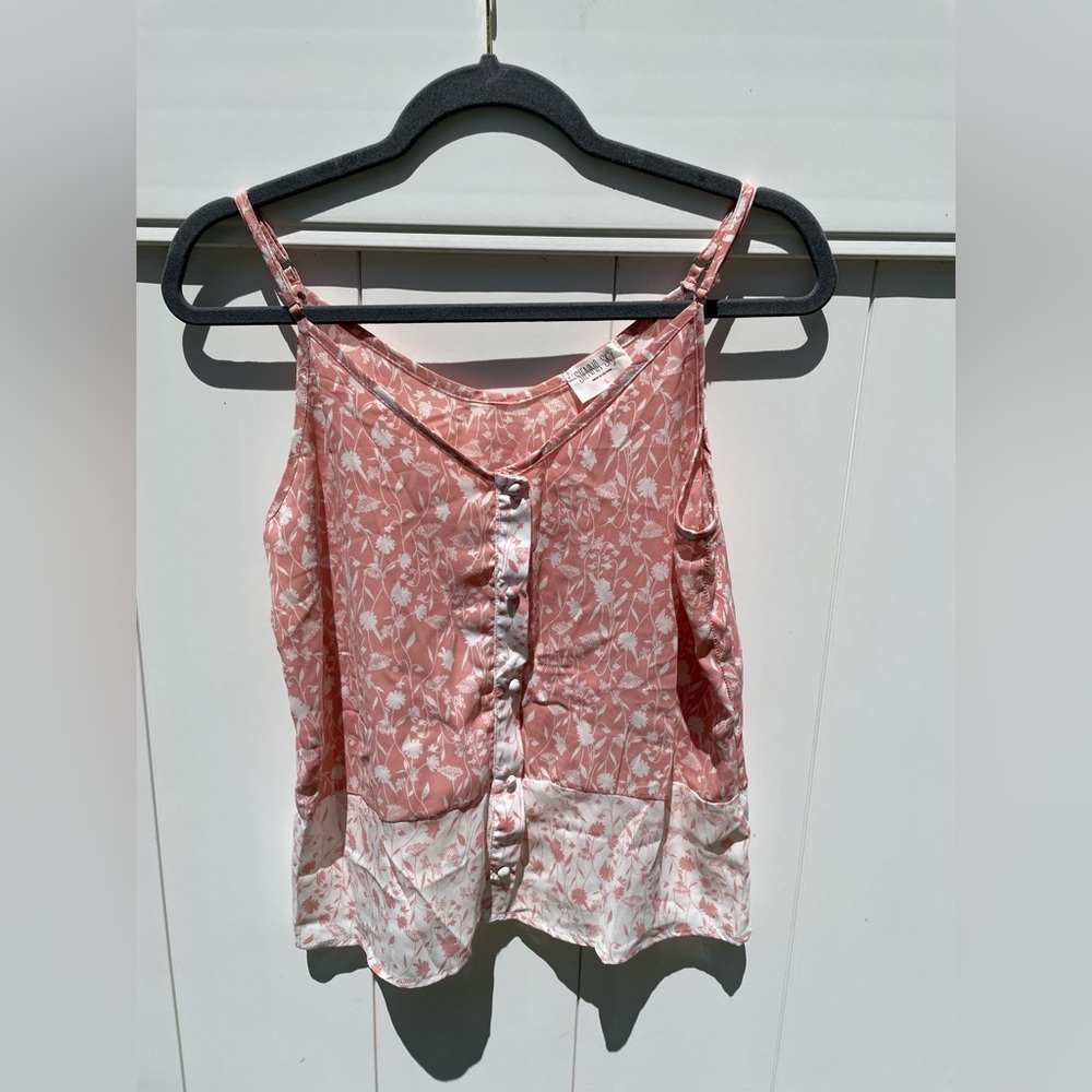 Women’s Blouse- Size- Large